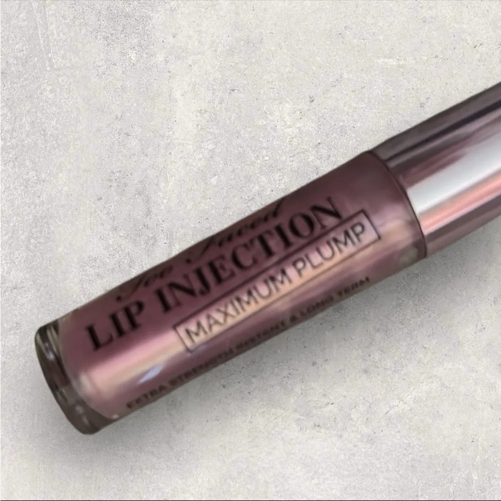 Too Faced Lip Injection Maximum Plump 0.1oz